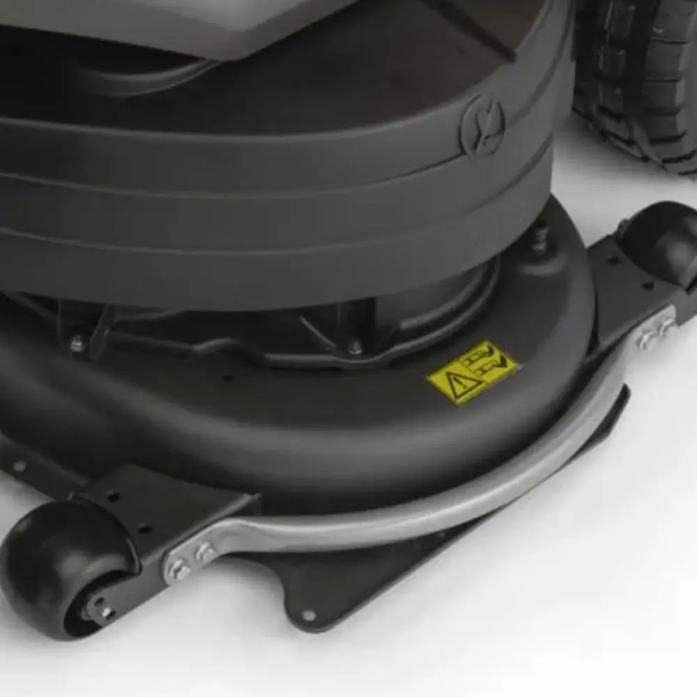 STIGA TORNADO 9121 W Petrol Garden Tractor - Image 8