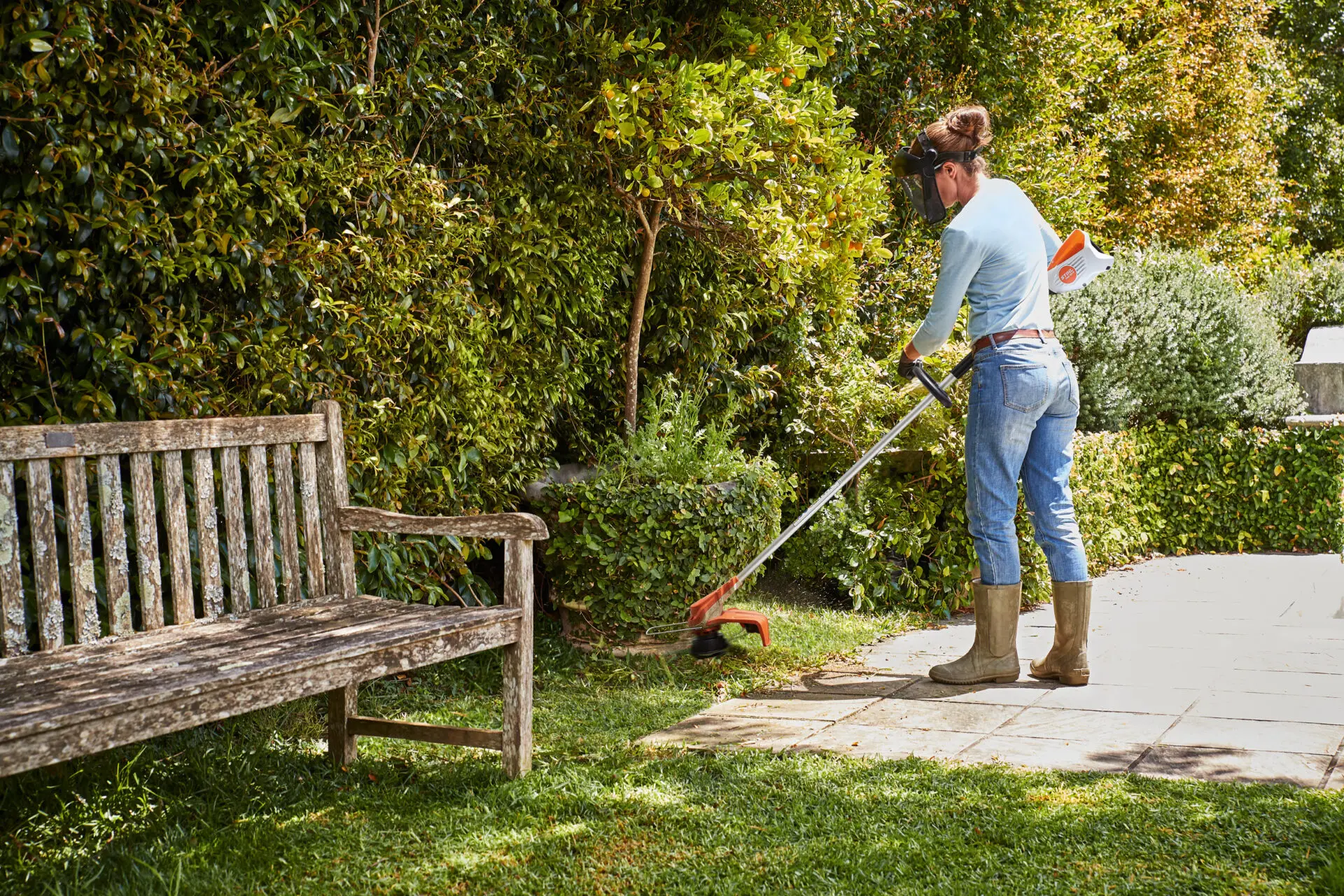 STIHL FSA 60 R Cordless Brushcutter (Shell Only) - Image 2