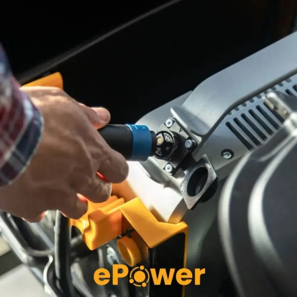 STIGA ESTATE 384e Battery Garden Tractor (Shell Only) - Image 2