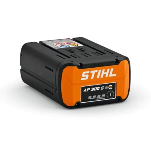 stihl-ap300s-battery-connected