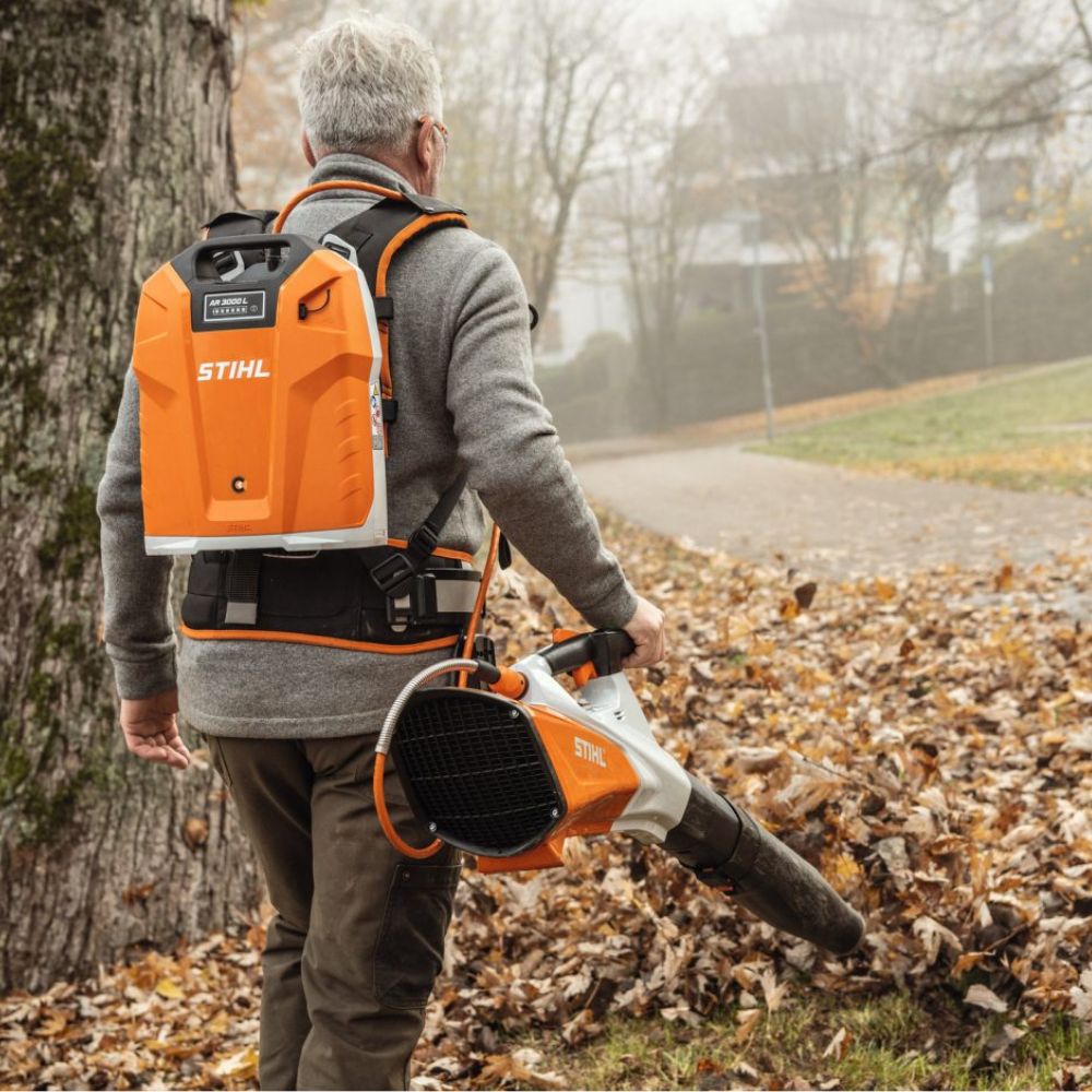 STIHL BGA 200 Cordless Handheld Leaf Blower (Shell Only) - Image 4