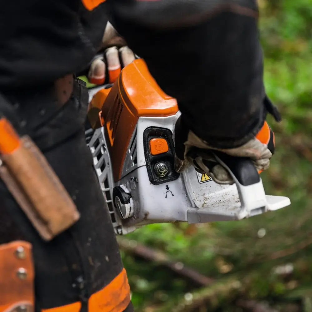 STIHL MS 500i Petrol Chainsaw - Image 4