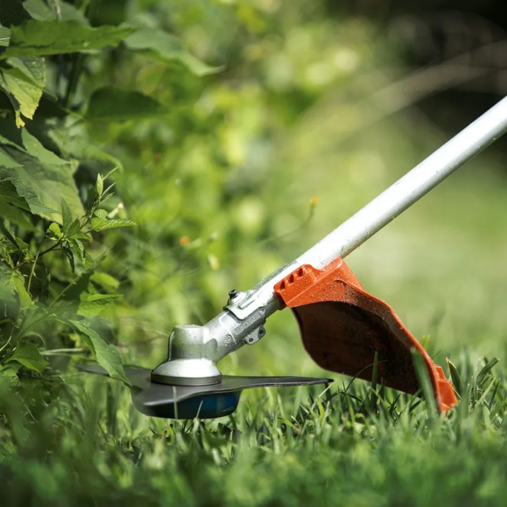 HUSQVARNA 325iR Battery Brushcutter (Shell Only) - Image 3