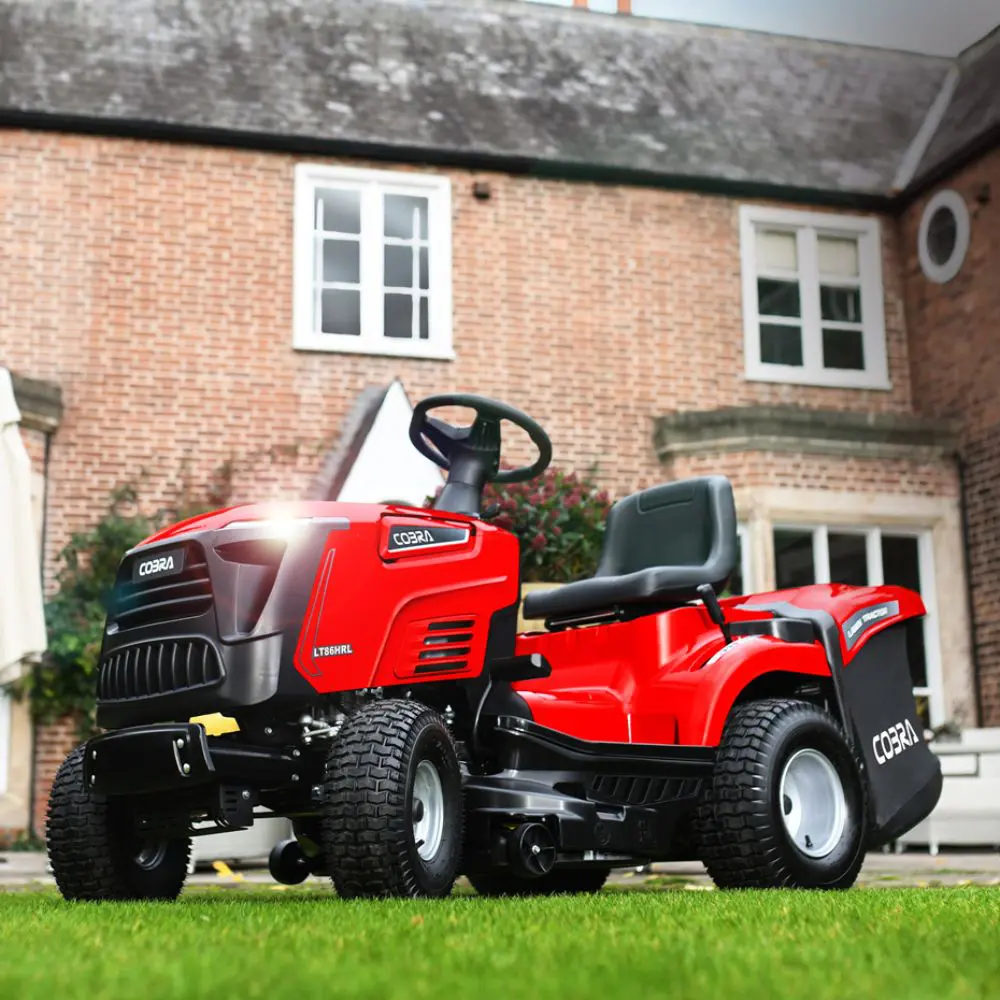 COBRA LT86-HRL Petrol Tractor - Image 4