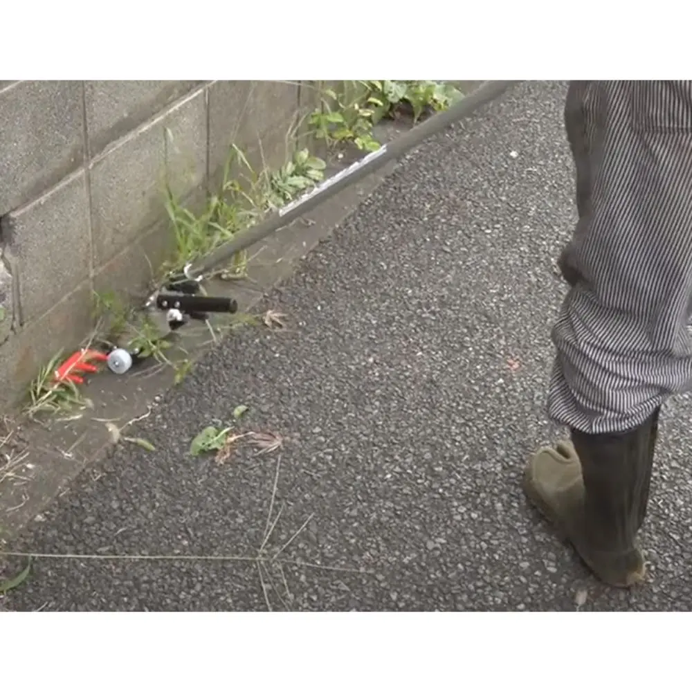 ECHO DTT-2100 Cordless T-Shaped Grass Trimmer (Shell Only) - Image 2