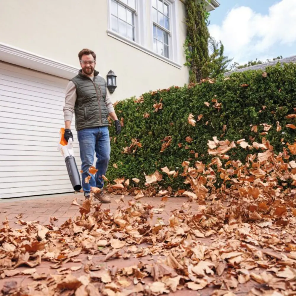 STIHL BGA 50 Cordless Leaf Blower (Shell Only) - Image 3