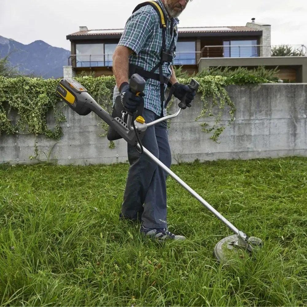 STIGA BC 700e Cordless Brushcutter (Kit) - Image 4