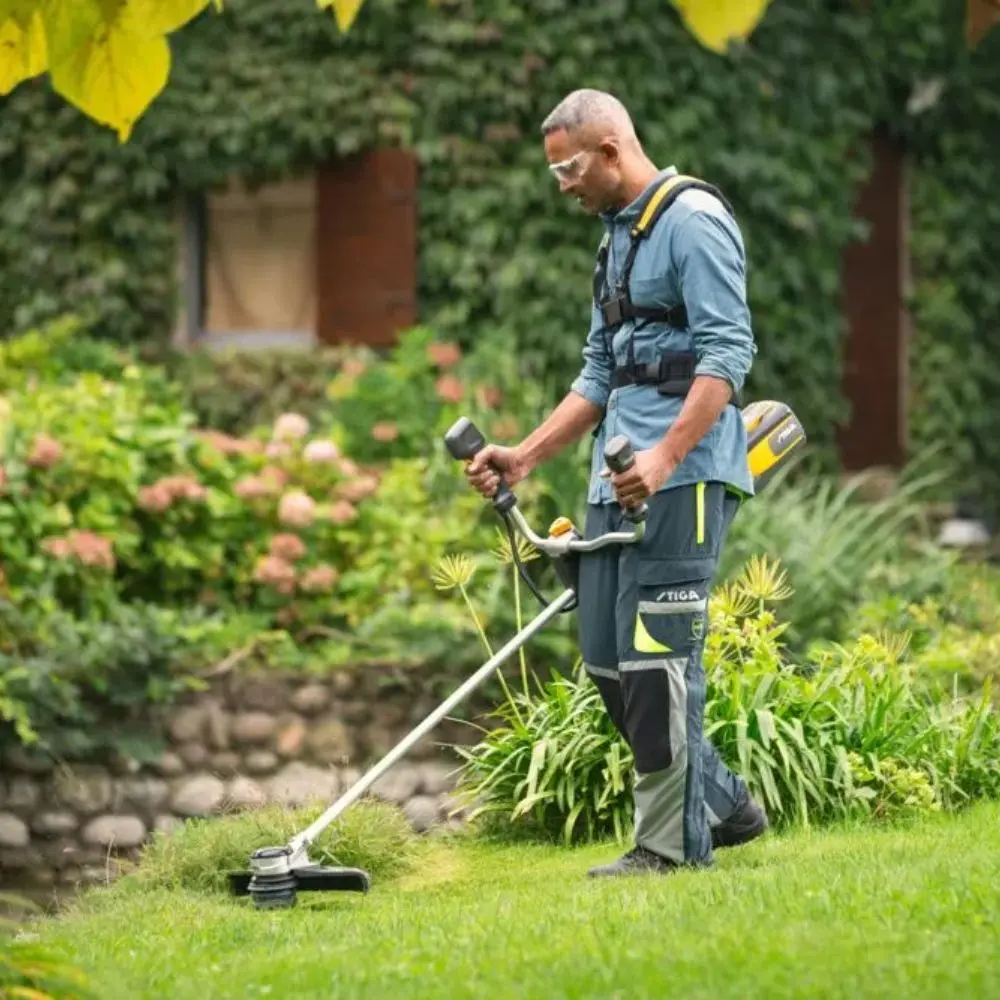 STIGA BC 700e Cordless Brushcutter (Kit) - Image 5