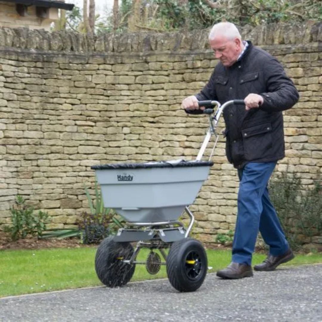 THE HANDY THSS100 Salt Spreader (45kg) - Image 2