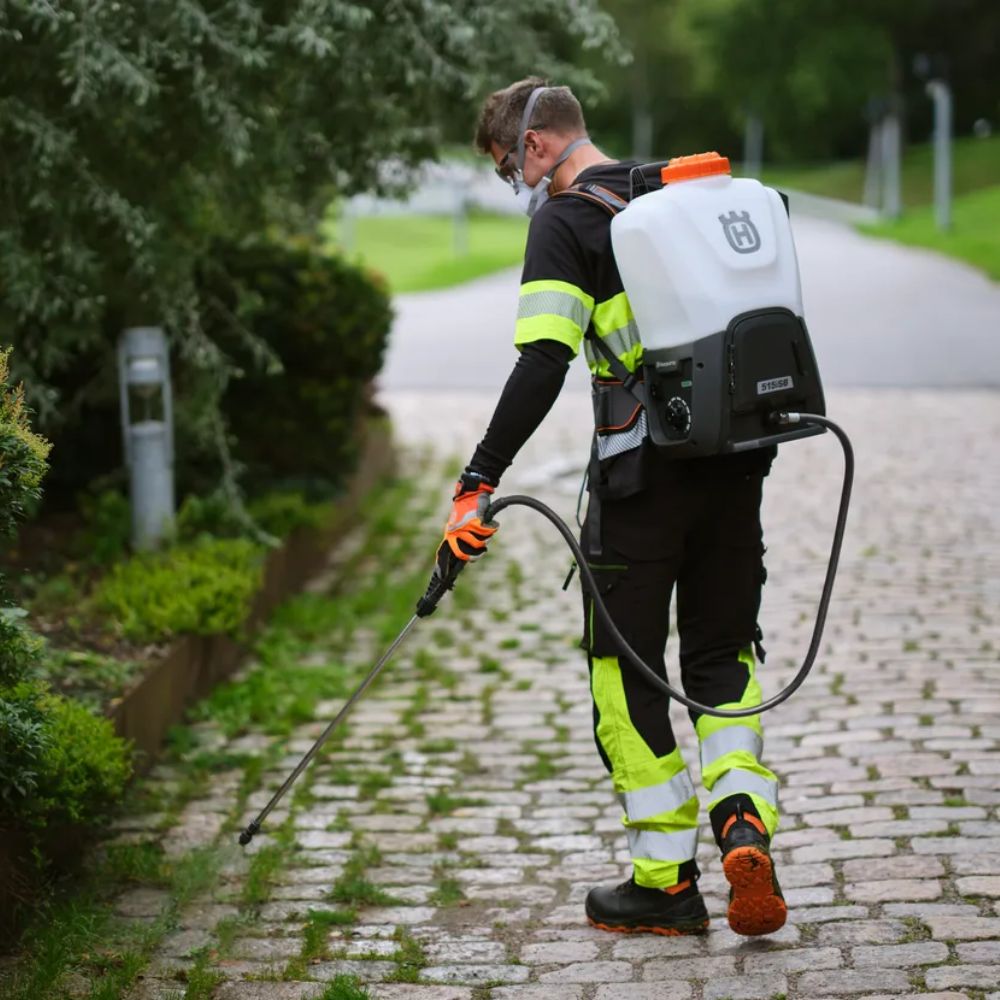 HUSQVARNA 515iSB Cordless Sprayer (Shell Only) - Image 4
